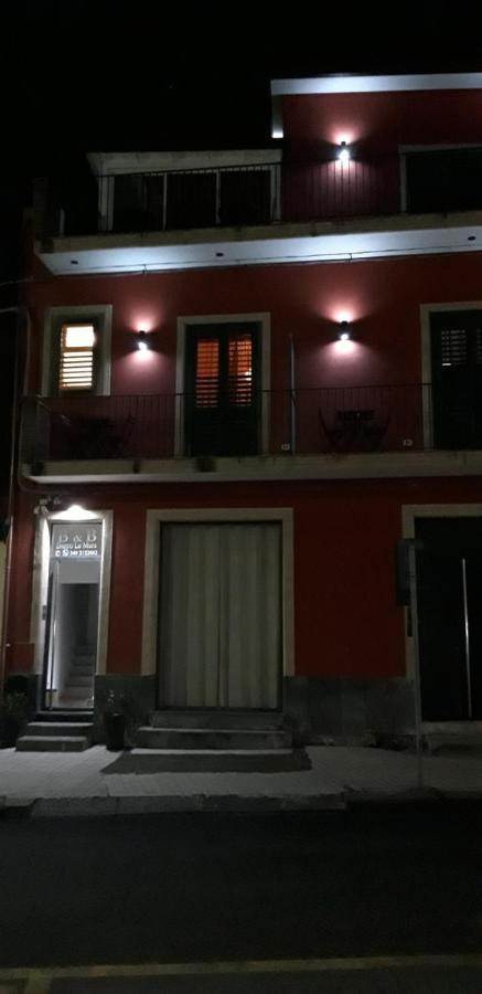 Bed & Breakfast Dietro Le Mura Aci Castello Eksteriør bilde